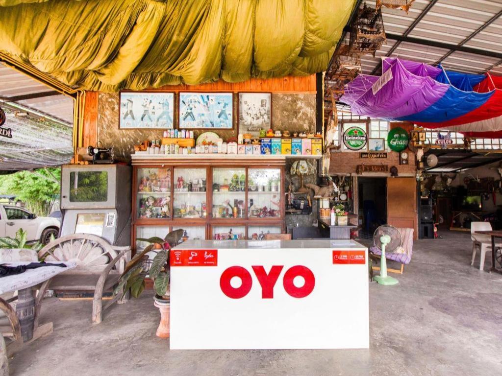 Oyo 999 Baan Pak Rom Ruen Hotel HHQ Buitenkant foto