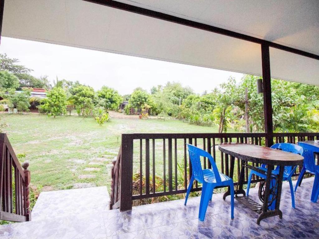 Oyo 999 Baan Pak Rom Ruen Hotel HHQ Buitenkant foto