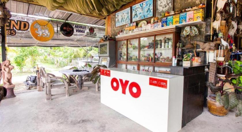 Oyo 999 Baan Pak Rom Ruen Hotel HHQ Buitenkant foto