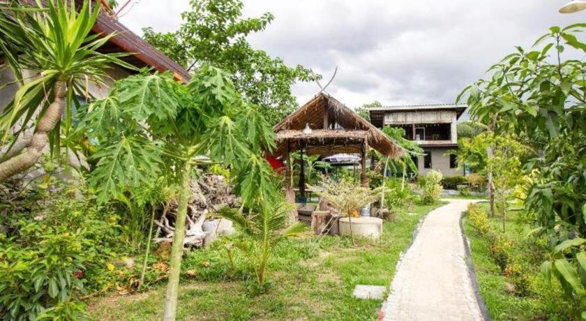 Oyo 999 Baan Pak Rom Ruen Hotel HHQ Buitenkant foto